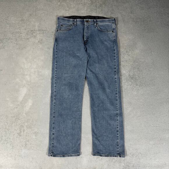 Wrangler Relaxed Fit Straight Leg Denim Medium Wash Jeans - Size: 34x30 - Picture 1 of 8